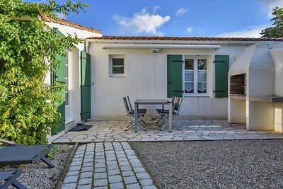 Modernes Ferienhaus in Sainte-Marie-de-Ré in...