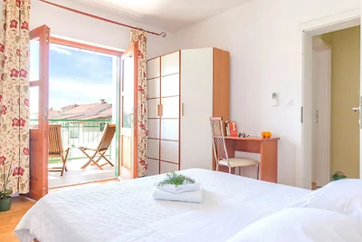 Gemütliche Villa in Hvar mit privatem Pool