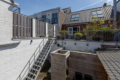 Central Domburg Apartment