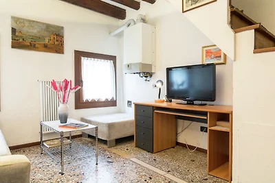 Accattivante appartamento con salotto