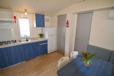 Schönes Chalet mit Terrasse in Meeresnähe