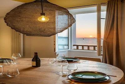 Luxusapartment mit herrlichem Meerblick