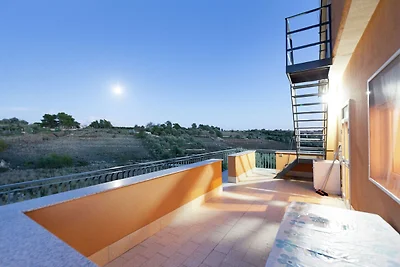 Piacevole casa vacanze con balcone