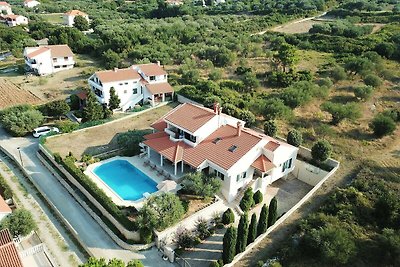 Beeindruckende Villa in Kozino mit privatem...