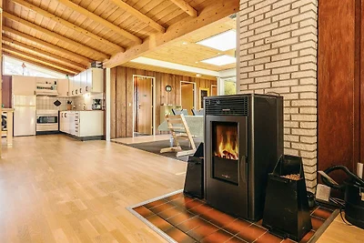 4 stelle case ad Hals