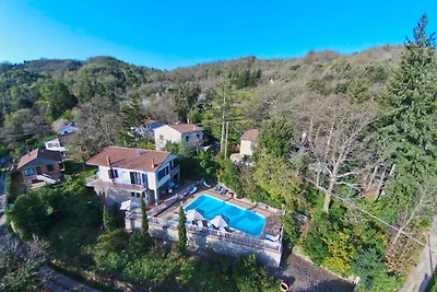 Ferienhaus in Sassetta mit Garten