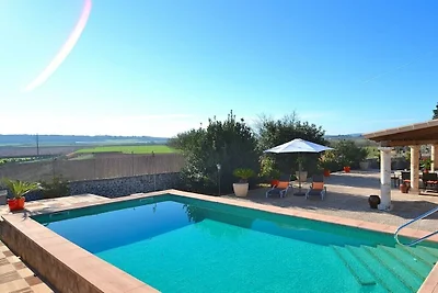 Finca in Ariany mit Schwimmbecken