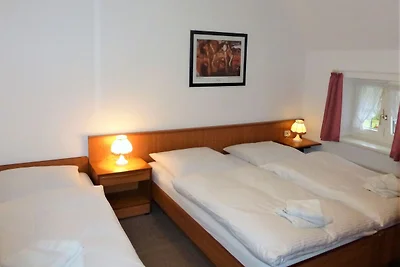 Geräumige Ferienwohnung mit Terrasse in Klütz