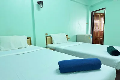 Zweibettzimmer mit Ventilator |...