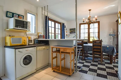 Moderna casa vacanze con giardino