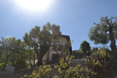 Casa vacanza a Ventimiglia con spiaggia mare