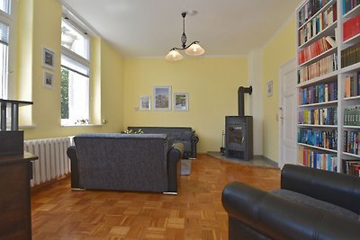 Bright ground floor apartment in Blankenburg ...