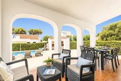 Haus in Cala en Blanes