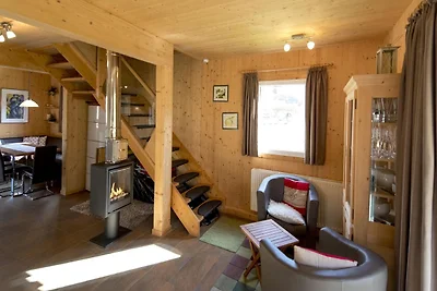 Attraktives Chalet mit Sauna und Whirlpool