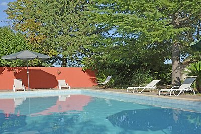 Elegante casa con piscina nell'Hérault