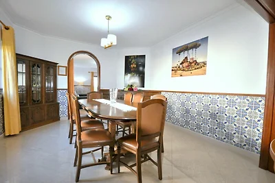 Villa im typisch portugiesischen Stil, ruhige...
