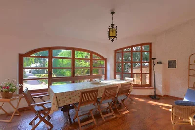 Ferienhaus mit privatem Pool in Fanusa