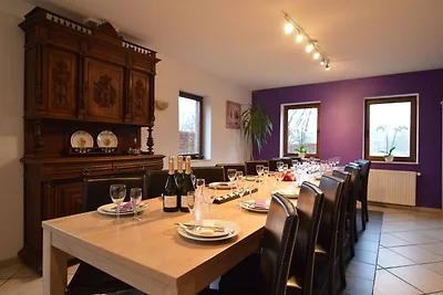 Schönes Ferienhaus mit privatem Swimmingpool