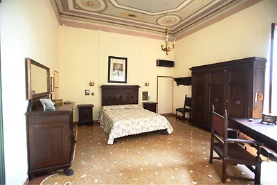Lussuosa casa vacanze con giardino a Romano...