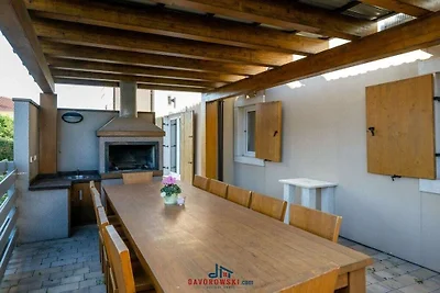 Villa in Premantura with swimming pool