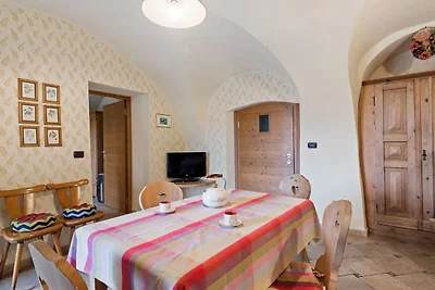 Schönes Apartment in Brez mit Garten