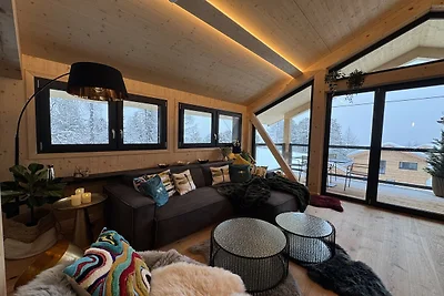 Superior Chalet with Sauna & Hot Tub