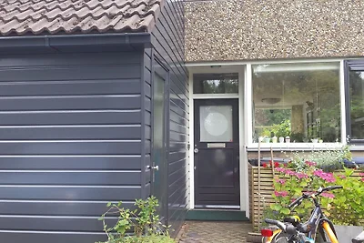 Vakantiehuis in Voorburg met terras