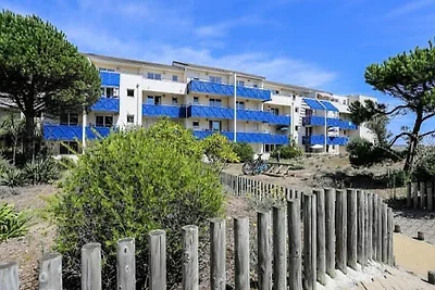 Marineblaue Residenz mit zwei Zimmern