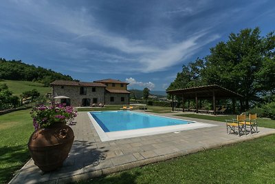 Wunderschönes Landhaus in Poppi mit Pool