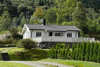 4 Personen Ferienhaus in Utvik-By Traum