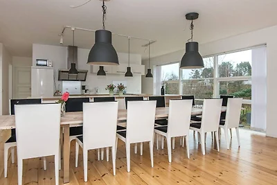 16 Personen Ferienhaus in Ebeltoft-By Traum