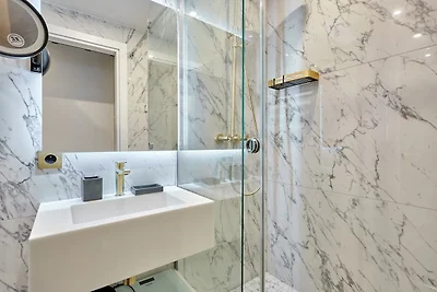 Wunderschönes neues Studio Louvre Palais...