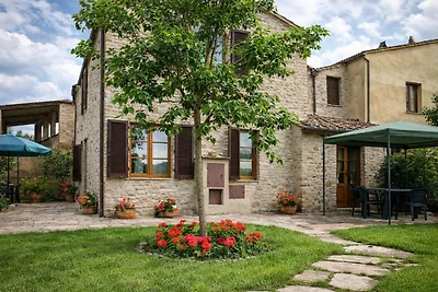 Gruppenurlaub mit Garten in der Toskana