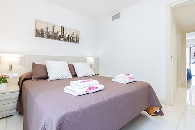 Acogedor apartamento en Roses, España, cerca ...