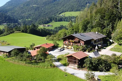 Hühnerstall mit Private SPA