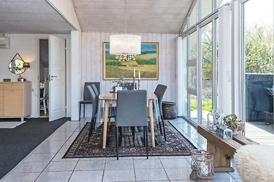 6 osob apartament w Hemmet