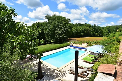 Atemberaubendes Ferienhaus in Busse mit...