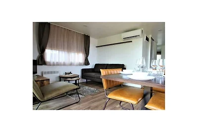 Ferienhaus in Gulpen mit Terrasse