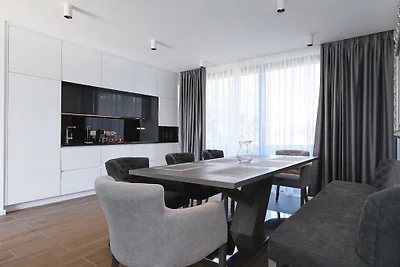 Villa in Kraj, Tkon mit Schwimmbecken