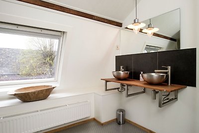 Angenehme Wohnung in Leende mit Terrasse