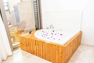 Villa in Kalkan mit Schwimmbecken