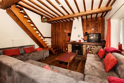 Ferienhaus in Rendeux mit Terrasse