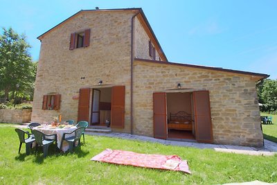 Ferienhaus in Apecchio mit Swimmingpool