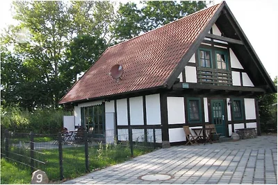Fachwerk-Kate am Salzhaff