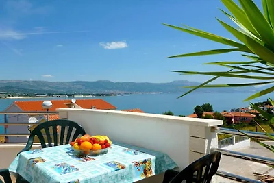 Beachfront Mastrinka Apartments with Sea View...