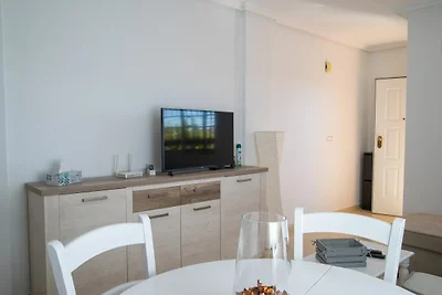 Haus in Torrevieja nahe Strand & Pool