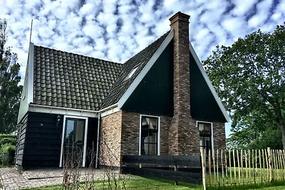 Villa in Hippolytushoef mit Meeresstrand