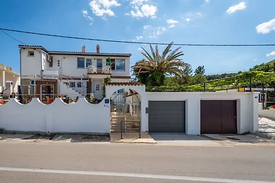 Apartment in Arbanija mit Terrasse