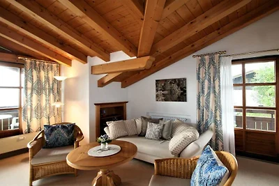 Alpenflair Ferienwohnung  230