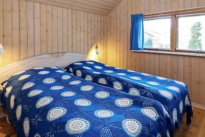 10 persone case ad Hadsund